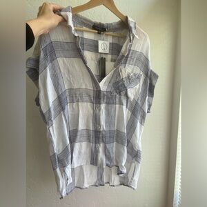 Velvet Heart white & Navy Plaid Casual Button-Down Shirt NWT